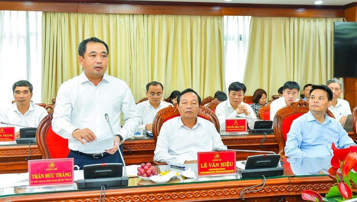 Hải Dương quyết liệt tinh gọn bộ máy, chuẩn bị hợp nhất với Hải Phòng- Ảnh 1. Hải Dương quyết liệt tinh gọn bộ máy, chuẩn bị hợp nhất với Hải Phòng- Ảnh 1.