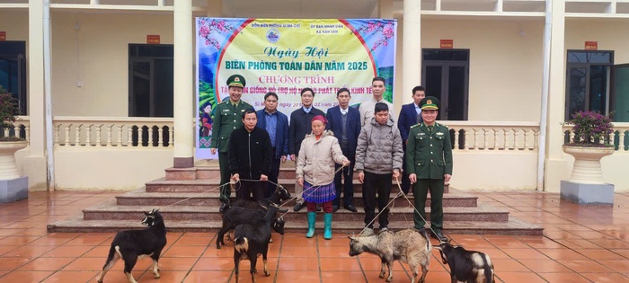 4 cùng để giúp người dân vùng phát triển kinh tế gia đình- Ảnh 3. 4 cùng để giúp người dân vùng phát triển kinh tế gia đình- Ảnh 3.