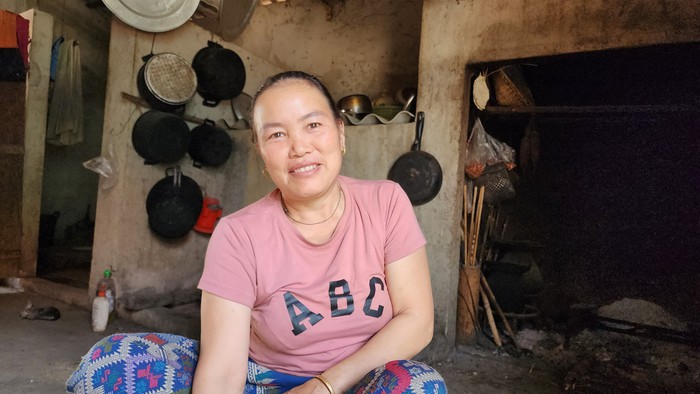Lớp học xóa mù chữ giúp đồng bào vùng cao cải thiện kinh tế gia đình- Ảnh 2. Lớp học xóa mù chữ giúp đồng bào vùng cao cải thiện kinh tế gia đình- Ảnh 2.
