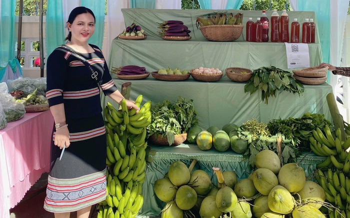 Khơi dậy khát vọng học tập và quyền được sống một cách xứng đáng của trẻ em gái vùng cao- Ảnh 2. Khơi dậy khát vọng học tập và quyền được sống một cách xứng đáng của trẻ em gái vùng cao- Ảnh 2.