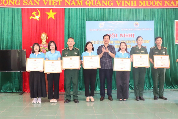 Hội LHPN Bắc Ninh trao tặng 15 công trình vệ sinh cho phụ nữ Quảng Trị- Ảnh 1. Hội LHPN Bắc Ninh trao tặng 15 công trình vệ sinh cho phụ nữ Quảng Trị- Ảnh 1.