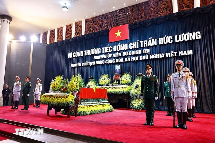 Cử hành trọng thể Lễ Quốc tang nguyên Chủ tịch nước Trần Đức Lương- Ảnh 1. Cử hành trọng thể Lễ Quốc tang nguyên Chủ tịch nước Trần Đức Lương- Ảnh 1.