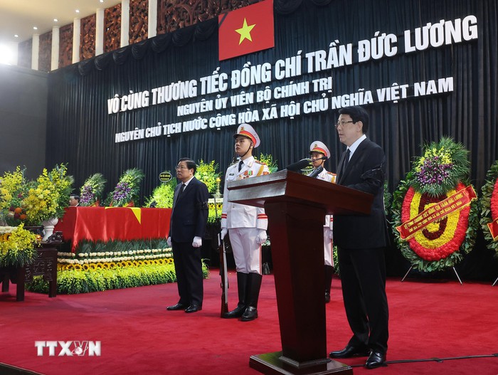Cử hành trọng thể Lễ truy điệu nguyên Chủ tịch nước Trần Đức Lương- Ảnh 2. Cử hành trọng thể Lễ truy điệu nguyên Chủ tịch nước Trần Đức Lương- Ảnh 2.