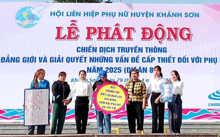 Hành trình chuyển biến tích cực của phụ nữ Khánh Sơn- Ảnh 1.