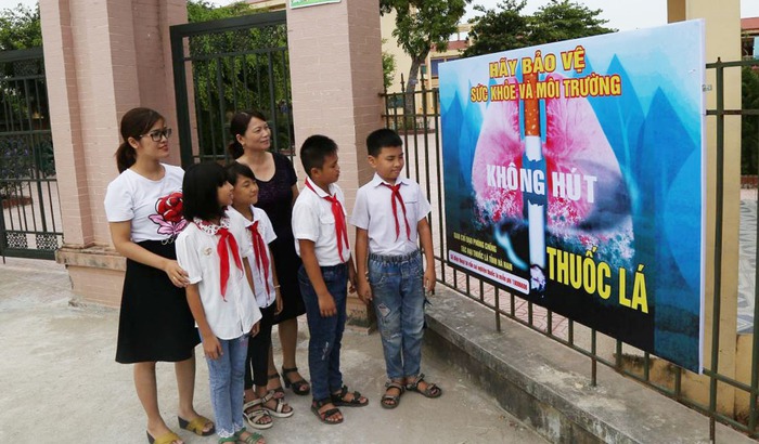 Cần hành động vì một thế hệ trẻ em không bị ảnh hưởng bởi khói thuốc lá- Ảnh 1. Cần hành động vì một thế hệ trẻ em không bị ảnh hưởng bởi khói thuốc lá- Ảnh 1.