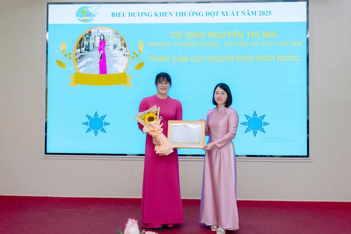Hội LHPN tỉnh Nam Định khen thưởng cô giáo dũng cảm cứu người đuối nước- Ảnh 2. Hội LHPN tỉnh Nam Định khen thưởng cô giáo dũng cảm cứu người đuối nước- Ảnh 2.