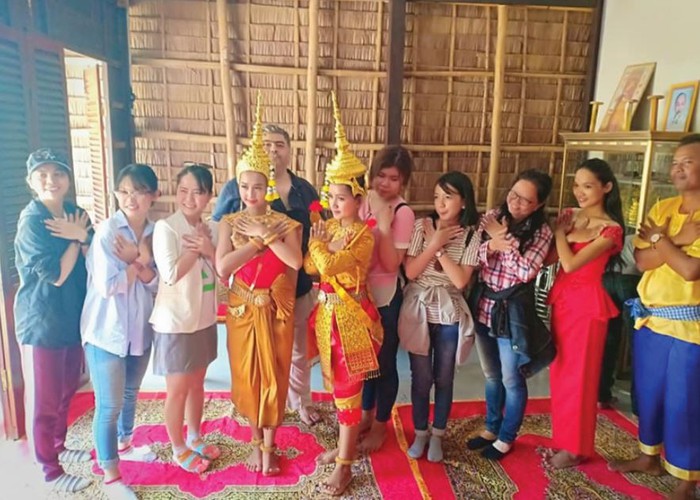 Tuyên truyền bình đẳng giới cần gắn với đặc điểm văn hóa, dân tộc và ngôn ngữ địa phương- Ảnh 1. Tuyên truyền bình đẳng giới cần gắn với đặc điểm văn hóa, dân tộc và ngôn ngữ địa phương- Ảnh 1.