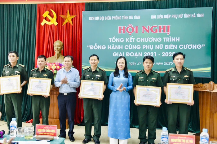 Hà Tĩnh: Nâng cao nhận thức và trách nhiệm cho phụ nữ vùng biên - Ảnh 5. Hà Tĩnh: Nâng cao nhận thức và trách nhiệm cho phụ nữ vùng biên - Ảnh 5.