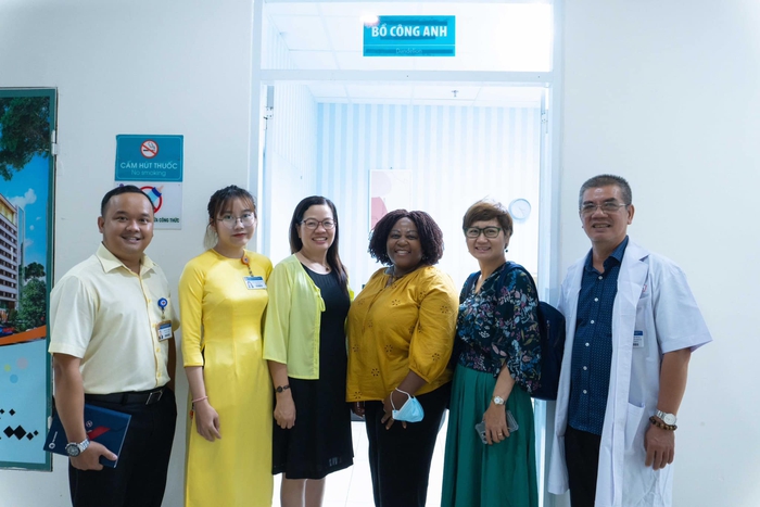 Kinh nghiệm cung cấp dịch vụ thiết yếu cho phụ nữ và trẻ em bị bạo lực- Ảnh 2. Kinh nghiệm cung cấp dịch vụ thiết yếu cho phụ nữ và trẻ em bị bạo lực- Ảnh 2.