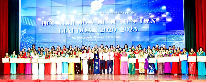 Hải Phòng: Biểu dương 70 phụ nữ điển hình tiên tiến giai đoạn 2020-2025- Ảnh 1.