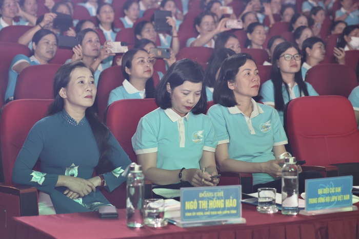 Hội LHPN Việt Nam hưởng ứng Tháng hành động vì môi trường năm 2025 và Ngày Môi trường thế giới 5/6- Ảnh 3. Hội LHPN Việt Nam hưởng ứng Tháng hành động vì môi trường năm 2025 và Ngày Môi trường thế giới 5/6- Ảnh 3.