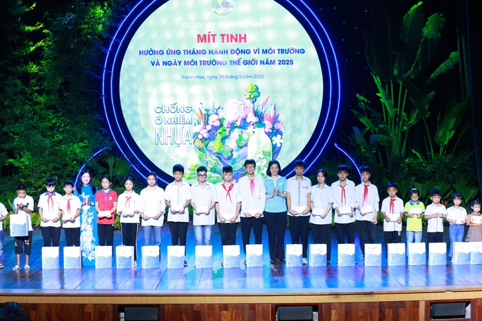 Hội LHPN Việt Nam hưởng ứng Tháng hành động vì môi trường năm 2025 và Ngày Môi trường thế giới 5/6- Ảnh 8. Hội LHPN Việt Nam hưởng ứng Tháng hành động vì môi trường năm 2025 và Ngày Môi trường thế giới 5/6- Ảnh 8.