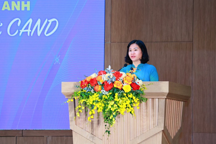 Biểu dương 20 tập thể, 80 cá nhân xuất sắc trong Phong trào thi đua của Phụ nữ Công an nhân dân- Ảnh 3. Biểu dương 20 tập thể, 80 cá nhân xuất sắc trong Phong trào thi đua của Phụ nữ Công an nhân dân- Ảnh 3.