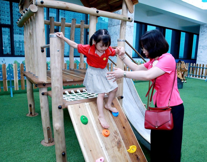 Trao tặng khu vui chơi và phòng đọc sách cho Bệnh viện Nhi Hà Nội- Ảnh 1. Trao tặng khu vui chơi và phòng đọc sách cho Bệnh viện Nhi Hà Nội- Ảnh 1.