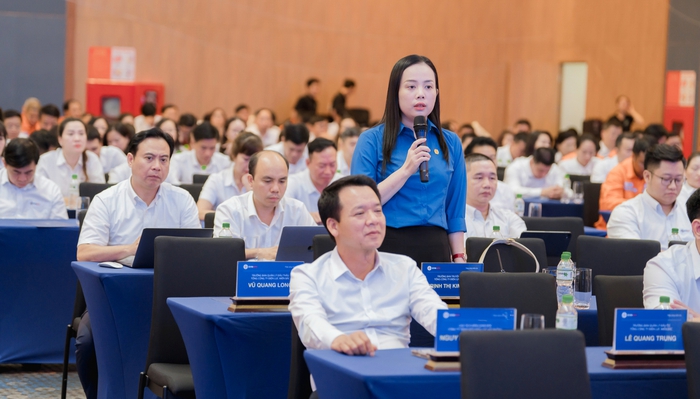Điện lực miền Bắc: Tạo điều kiện, hỗ trợ nữ cán bộ khi sắp xếp bộ máy, đơn vị hành chính- Ảnh 2. Điện lực miền Bắc: Tạo điều kiện, hỗ trợ nữ cán bộ khi sắp xếp bộ máy, đơn vị hành chính- Ảnh 2.