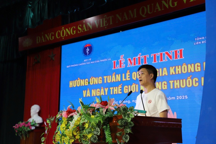 Trên 1 triệu đoàn viên và người lao động đã bỏ hoặc giảm hút thuốc lá- Ảnh 1. Trên 1 triệu đoàn viên và người lao động đã bỏ hoặc giảm hút thuốc lá- Ảnh 1.