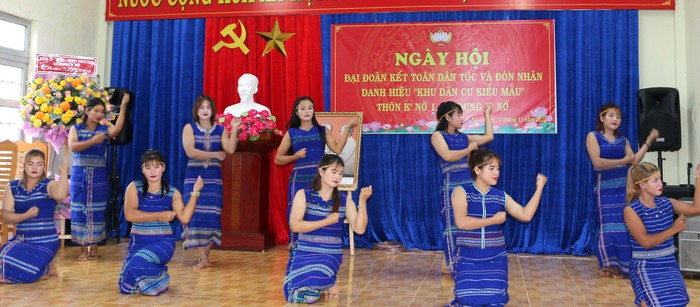 Lâm Đồng: Phụ nữ xã Đưng K’Nớ chung tay đẩy lùi lạc hậu- Ảnh 3. Lâm Đồng: Phụ nữ xã Đưng K’Nớ chung tay đẩy lùi lạc hậu- Ảnh 3.