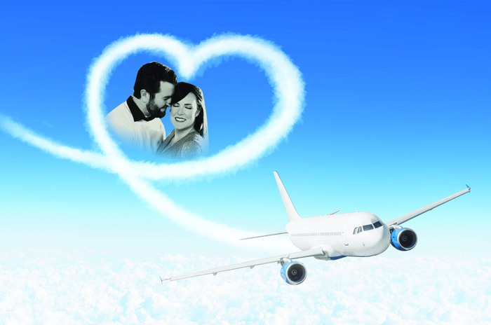 Amy và Mike gặp nhau trên chuyến bay từ Los Angeles (Mỹ) đến Amsterdam (Hà Lan) Amy và Mike gặp nhau trên chuyến bay từ Los Angeles (Mỹ) đến Amsterdam (Hà Lan)