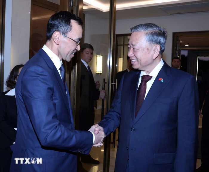 Đưa quan hệ giữa Việt Nam và Kazakhstan phát triển thực chất, hiệu quả- Ảnh 1. Đưa quan hệ giữa Việt Nam và Kazakhstan phát triển thực chất, hiệu quả- Ảnh 1.