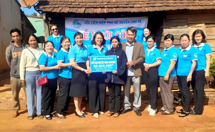 Phụ nữ Gia Lai chung tay cùng xoá nhà tạm, nhà dột nát- Ảnh 1. Phụ nữ Gia Lai chung tay cùng xoá nhà tạm, nhà dột nát- Ảnh 1.