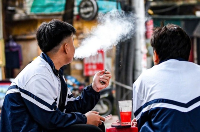 Tăng thuế thuốc lá giúp bảo vệ sức khỏe cộng đồng, giảm gánh nặng bệnh tật và tử vong- Ảnh 2. Tăng thuế thuốc lá giúp bảo vệ sức khỏe cộng đồng, giảm gánh nặng bệnh tật và tử vong- Ảnh 2.