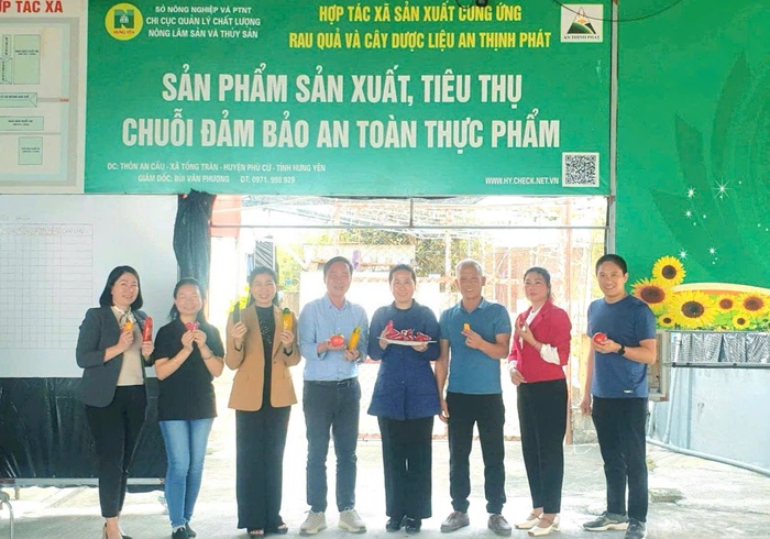 Hội LHPN tỉnh Hưng Yên đồng hành, hỗ trợ các mô hình sản xuất nông nghiệp sạch - Ảnh 1. Hội LHPN tỉnh Hưng Yên đồng hành, hỗ trợ các mô hình sản xuất nông nghiệp sạch - Ảnh 1.