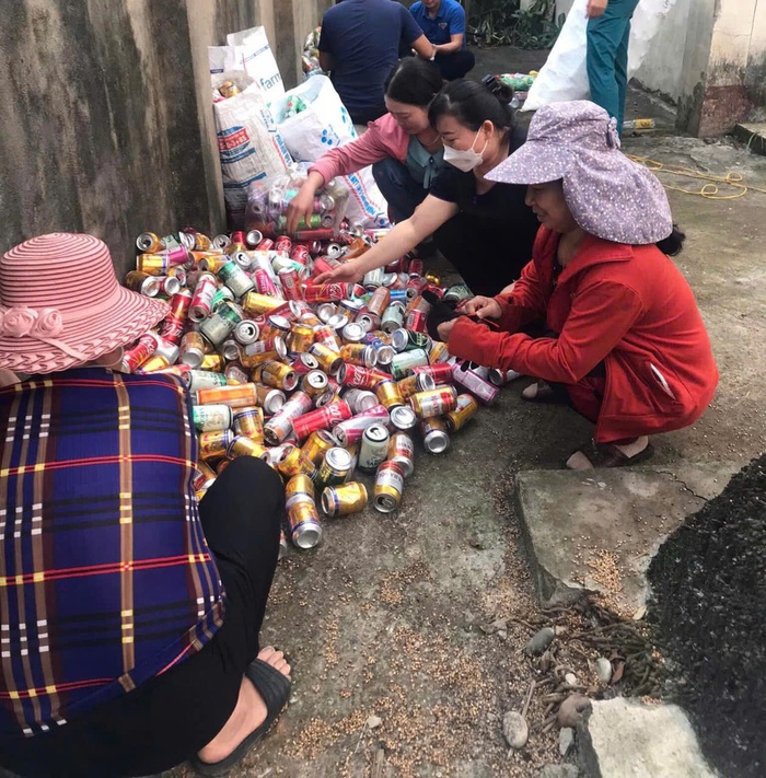 Yên Bái: Công tác tuyên truyền gắn với các mô hình thực tiễn giúp chị em giảm nghèo
- Ảnh 1. Yên Bái: Công tác tuyên truyền gắn với các mô hình thực tiễn giúp chị em giảm nghèo
- Ảnh 1.