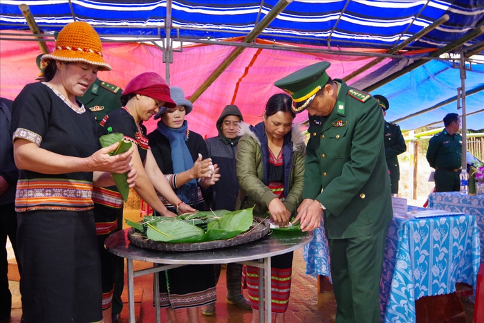 Kon Tum: Đời sống hội viên đổi thay nhờ Chương trình "Đồng hành cùng phụ nữ biên cương"- Ảnh 1. Kon Tum: Đời sống hội viên đổi thay nhờ Chương trình "Đồng hành cùng phụ nữ biên cương"- Ảnh 1.