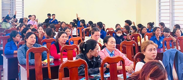 Lâm Đồng: Nâng cao chất lượng mô hình "Địa chỉ tin cậy cộng đồng" trong vùng đặc biệt khó khăn- Ảnh 2. Lâm Đồng: Nâng cao chất lượng mô hình "Địa chỉ tin cậy cộng đồng" trong vùng đặc biệt khó khăn- Ảnh 2.