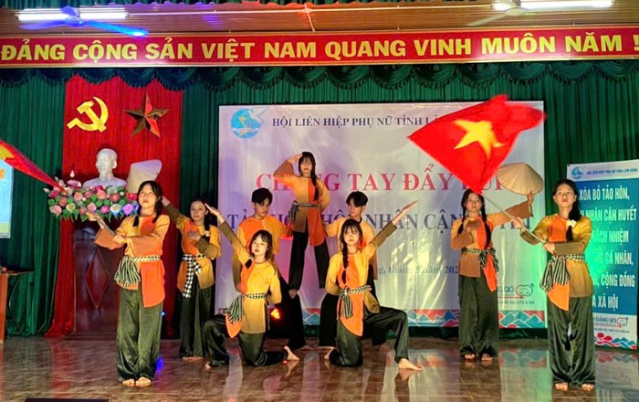 Lâm Đồng: Nâng cao chất lượng mô hình "Địa chỉ tin cậy cộng đồng" trong vùng đặc biệt khó khăn- Ảnh 3. Lâm Đồng: Nâng cao chất lượng mô hình "Địa chỉ tin cậy cộng đồng" trong vùng đặc biệt khó khăn- Ảnh 3.