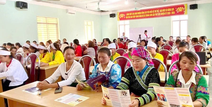 Phát huy hiệu quả tiếp nhận thông tin và hỗ trợ nạn nhân bạo lực gia đình- Ảnh 1. Phát huy hiệu quả tiếp nhận thông tin và hỗ trợ nạn nhân bạo lực gia đình- Ảnh 1.