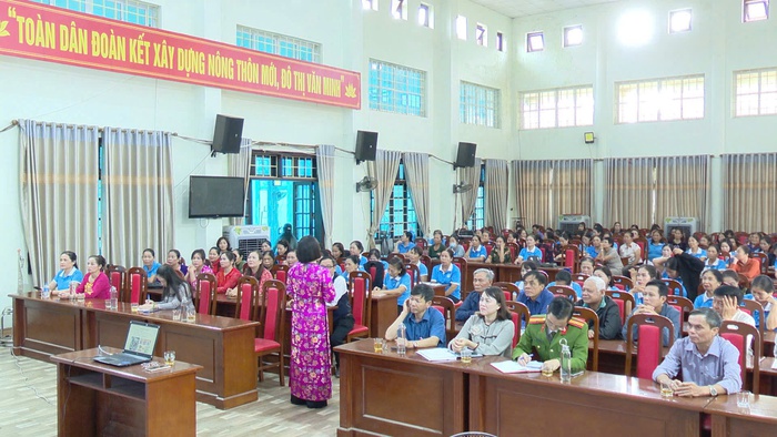 Hòa Bình: Chung tay thực hiện công tác bình đẳng giới - Ảnh 2. Hòa Bình: Chung tay thực hiện công tác bình đẳng giới - Ảnh 2.