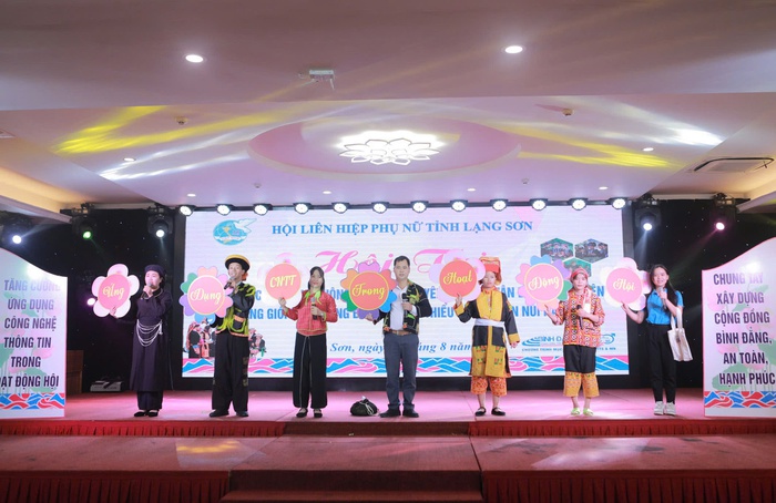 Lạng Sơn: Ngày càng nhiều phụ nữ, trẻ em gái dân tộc thiểu số tiếp cận các dịch vụ xã hội - Ảnh 2. Lạng Sơn: Ngày càng nhiều phụ nữ, trẻ em gái dân tộc thiểu số tiếp cận các dịch vụ xã hội - Ảnh 2.