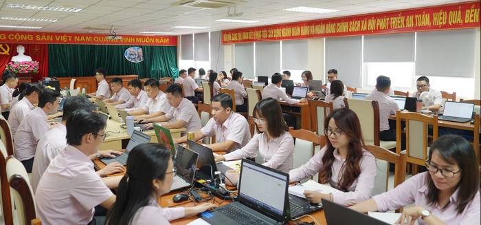 Xây dựng Đảng bộ Ngân hàng Chính sách xã hội Trung ương vững mạnh toàn diện, đồng hành cùng đất nước - Ảnh 3. Xây dựng Đảng bộ Ngân hàng Chính sách xã hội Trung ương vững mạnh toàn diện, đồng hành cùng đất nước - Ảnh 3.
