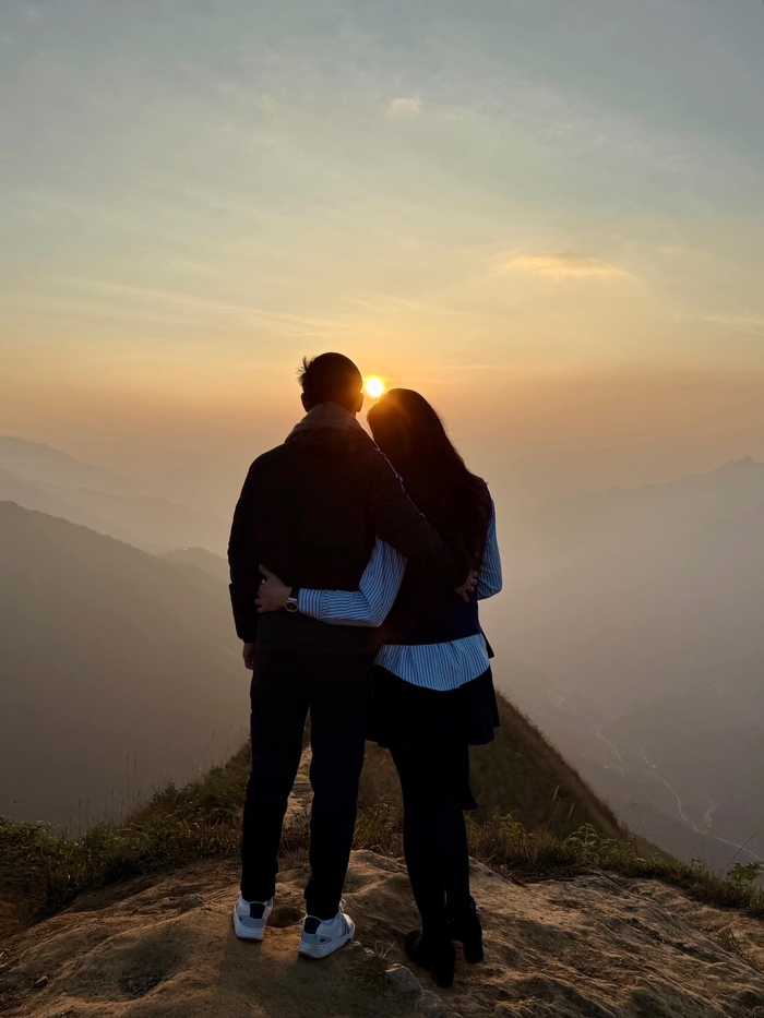 "Huyền thoại" bóng chuyền nữ Phạm Yến lên xe hoa- Ảnh 3. "Huyền thoại" bóng chuyền nữ Phạm Yến lên xe hoa- Ảnh 3.