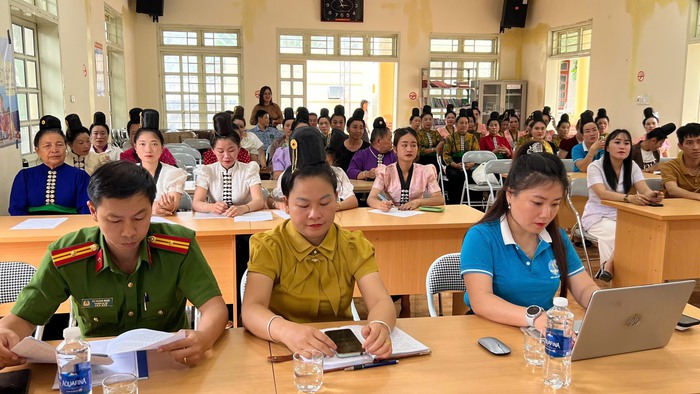 Thuận Châu, Sơn La: Hướng tới mục tiêu chuyển đổi số toàn diện- Ảnh 1. Thuận Châu, Sơn La: Hướng tới mục tiêu chuyển đổi số toàn diện- Ảnh 1.