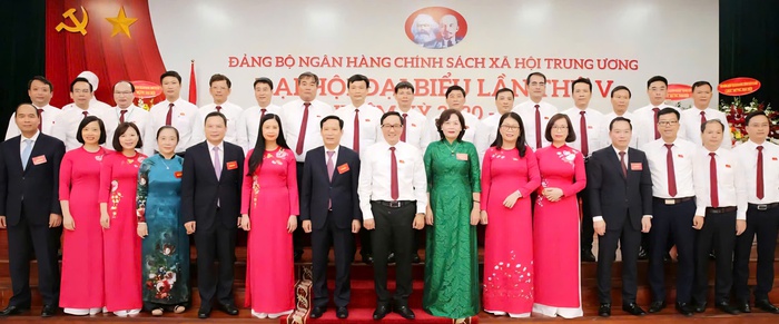 Xây dựng Đảng bộ Ngân hàng Chính sách xã hội Trung ương vững mạnh toàn diện, đồng hành cùng đất nước - Ảnh 2. Xây dựng Đảng bộ Ngân hàng Chính sách xã hội Trung ương vững mạnh toàn diện, đồng hành cùng đất nước - Ảnh 2.