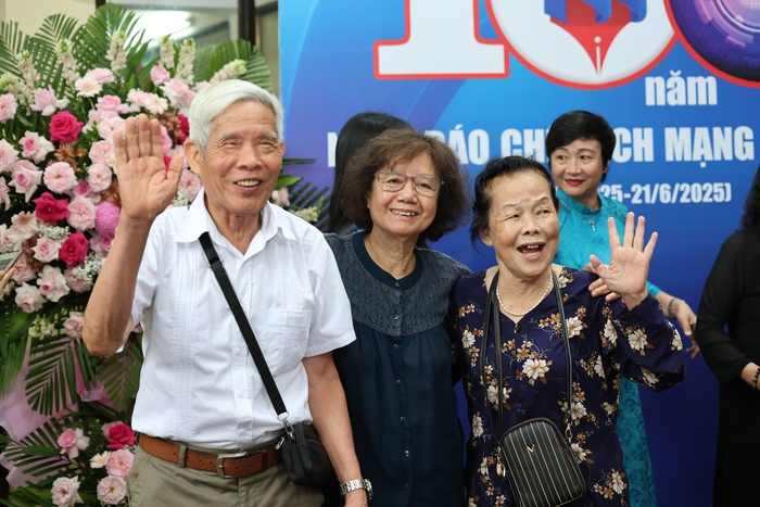 Báo Phụ nữ Việt Nam kỷ niệm 100 năm Ngày Báo chí Cách mạng Việt Nam- Ảnh 19. Báo Phụ nữ Việt Nam kỷ niệm 100 năm Ngày Báo chí Cách mạng Việt Nam- Ảnh 19.
