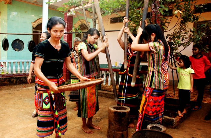 Bình Phước nỗ lực nâng cao nhận thức bình đẳng giới cho phụ nữ, trẻ em gái- Ảnh 1. Bình Phước nỗ lực nâng cao nhận thức bình đẳng giới cho phụ nữ, trẻ em gái- Ảnh 1.