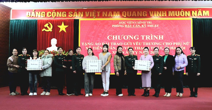 Phụ nữ Phòng Hậu cần, Kỹ thuật lan tỏa nhiều cách làm hay để phát triển phong trào Hội - Ảnh 1. Phụ nữ Phòng Hậu cần, Kỹ thuật lan tỏa nhiều cách làm hay để phát triển phong trào Hội - Ảnh 1.