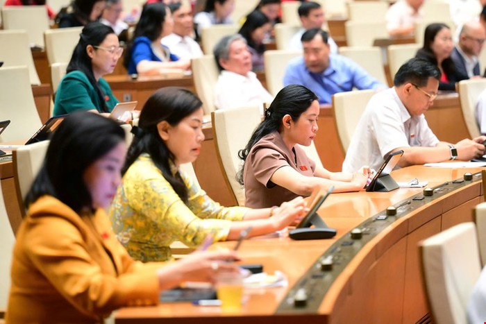 Bộ trưởng Bộ Y tế: Kiên quyết phòng, chống thuốc giả ở mức cao nhất - Ảnh 1. Bộ trưởng Bộ Y tế: Kiên quyết phòng, chống thuốc giả ở mức cao nhất - Ảnh 1.