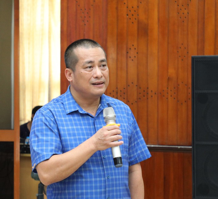 Nhà văn Nguyễn Xuân Tuấn, tác giả dự án sách "Con đường tương lai" Nhà văn Nguyễn Xuân Tuấn, tác giả dự án sách "Con đường tương lai"