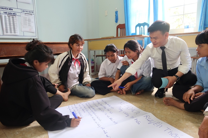 Phát triển cộng đồng dựa vào nội lực trong phòng ngừa tảo hôn, hôn nhân cận huyết - Ảnh 2.