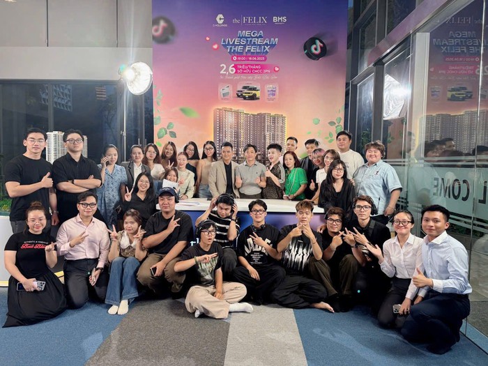 Giải mã hiện tượng "Cường đô-la livestream bán nhà, thu về hơn 500 booking- Ảnh 1. Giải mã hiện tượng "Cường đô-la livestream bán nhà, thu về hơn 500 booking- Ảnh 1.