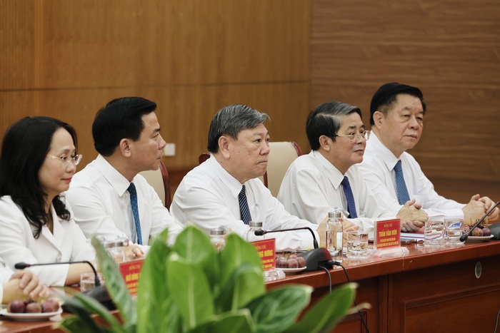 Mặt trận Tổ quốc Việt Nam xác định nhiệm vụ trọng tâm sau khi bộ máy mới đi vào hoạt động- Ảnh 2. Mặt trận Tổ quốc Việt Nam xác định nhiệm vụ trọng tâm sau khi bộ máy mới đi vào hoạt động- Ảnh 2.