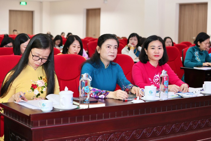 Sơ kết hoạt động cơ quan Trung ương Hội LHPN Việt Nam 6 tháng đầu năm 2025- Ảnh 1. Sơ kết hoạt động cơ quan Trung ương Hội LHPN Việt Nam 6 tháng đầu năm 2025- Ảnh 1.