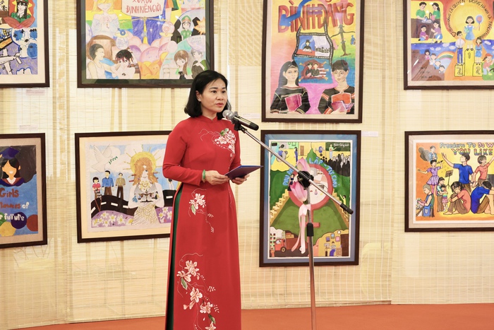 Phu nhân Ngô Phương Ly và Tổng Giám đốc UNESCO tham dự triển lãm ảnh "Chúng tôi có thể"- Ảnh 2. Phu nhân Ngô Phương Ly và Tổng Giám đốc UNESCO tham dự triển lãm ảnh "Chúng tôi có thể"- Ảnh 2.