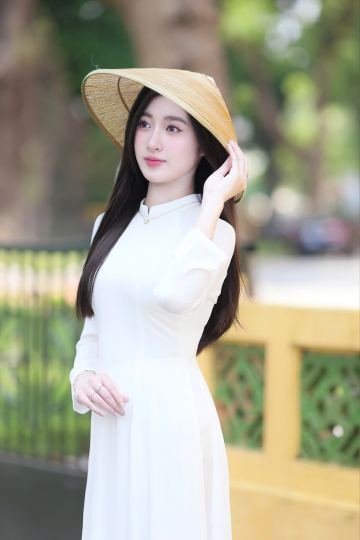 Sinh viên Học viện Phụ nữ Việt Nam đăng quang Hoa hậu Trái đất Việt Nam 2025- Ảnh 2. Sinh viên Học viện Phụ nữ Việt Nam đăng quang Hoa hậu Trái đất Việt Nam 2025- Ảnh 2.