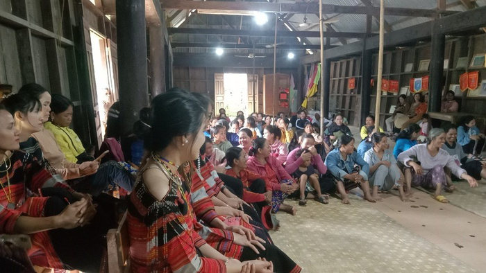 Thắp sáng bình đẳng giới, kiến tạo tương lai cho phụ nữ và trẻ em dân tộc thiểu số - Ảnh 1. Thắp sáng bình đẳng giới, kiến tạo tương lai cho phụ nữ và trẻ em dân tộc thiểu số - Ảnh 1.