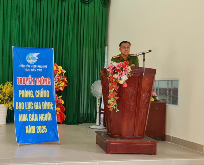 Tăng cường tuyên truyền phòng chống tội phạm buôn người và lừa đảo xuyên biên giới- Ảnh 3. Tăng cường tuyên truyền phòng chống tội phạm buôn người và lừa đảo xuyên biên giới- Ảnh 3.